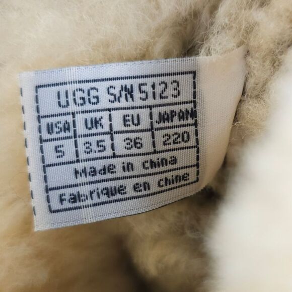 UGG Women’s Suburb Sweater Boots Brown Suede Sheepskin Tassel Mid Calf Size 5 - Picture 8 of 10